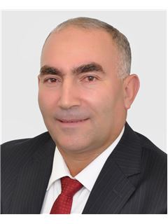 Mohamed Mahriche - RE/MAX 2000