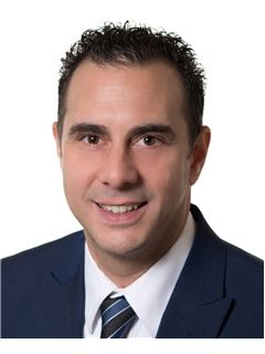 Antonio Paventi - RE/MAX 2001