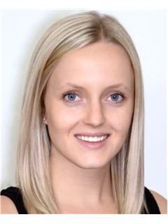 Virginie Gauthier - RE/MAX CRYSTAL