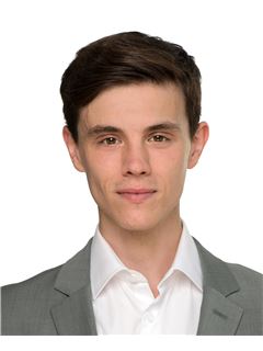 Kevin Raymond-Jean - RE/MAX ALLIANCE