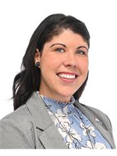 Karolyne Brisebois - RE/MAX 2000