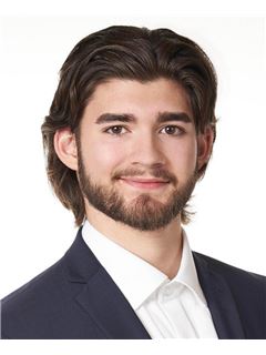 Jérémy Labrèche Jérémy Labrèche - RE/MAX DYNASTIE