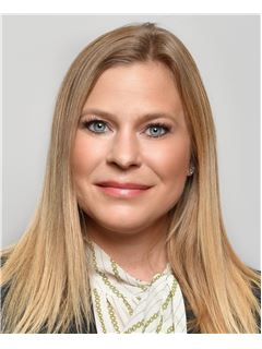 Stephanie Nestor - RE/MAX ROYAL JORDAN