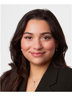Isabella Cespedes Marois - RE/MAX AVANTAGES