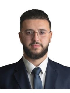 Giovanni Fares - RE/MAX 2000
