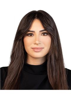Sandra Telebak - RE/MAX CRYSTAL