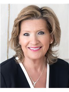 Danielle Lafontaine - RE/MAX CRYSTAL
