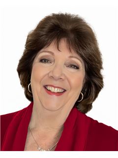 Carole Pinto - RE/MAX ROYAL JORDAN