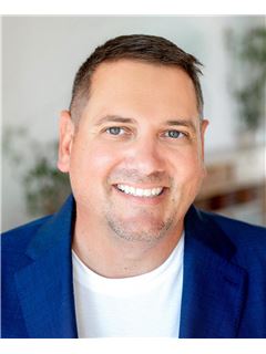 Jasmin Hudon - RE/MAX D'ABORD