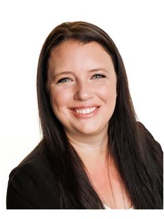 Stéphanie Carrière - RE/MAX CRYSTAL