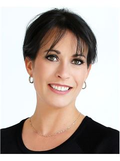 Stéphanie Vézina - RE/MAX AVANTAGES