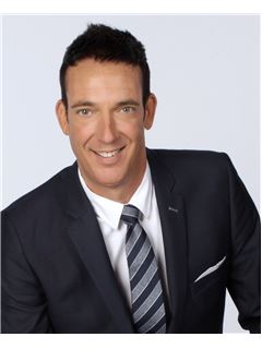 Martin Touchette - RE/MAX 2000