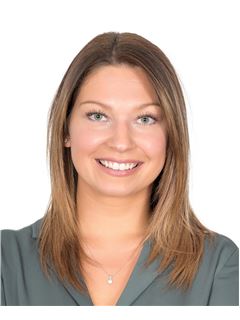Laurie Lacombe - RE/MAX PRESTIGE