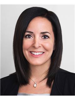 Julie Leduc - RE/MAX CRYSTAL