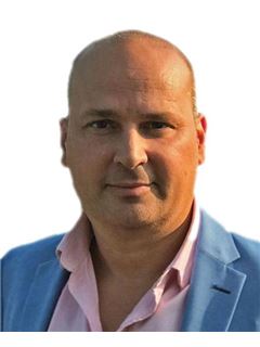 Roberto Buonocore - RE/MAX 2000