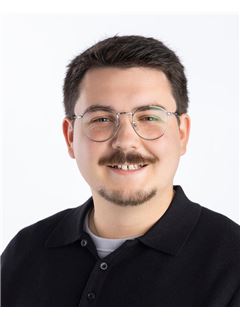 Jacob Poulin - RE/MAX AVANTAGES