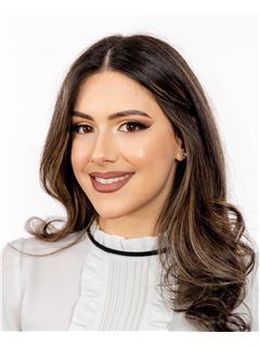 Angela Petrella - RE/MAX EXCELLENCE