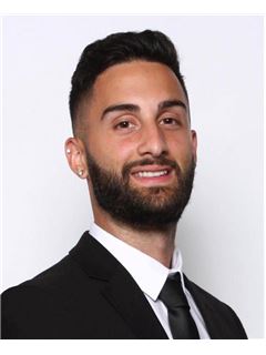 Michael-Anthony Racanelli - RE/MAX EXCELLENCE