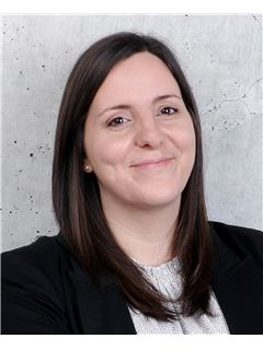 Jessica Lavergne - RE/MAX ROYAL JORDAN