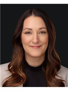 Sophie Laniel - RE/MAX CRYSTAL