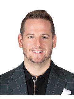 Philippe Lamarche - RE/MAX CRYSTAL