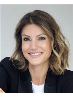 Jessica Scalera - RE/MAX ACTION