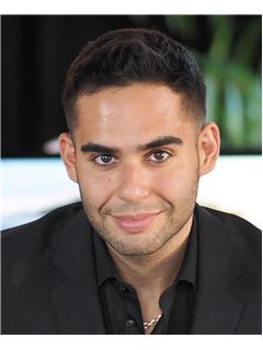 Alex Kazandjian - RE/MAX 3000