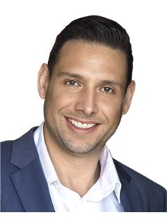 Pascal Blais - RE/MAX CRYSTAL