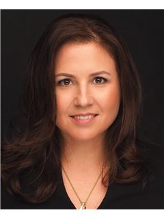 Amaya Bereau - RE/MAX 2000