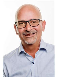 Stephane Dufort - RE/MAX 2000