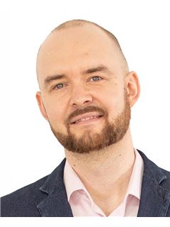 Charles-Alexeï Guilbart - RE/MAX HARMONIE
