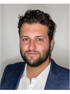 Corrado Ierfino - RE/MAX EXCELLENCE