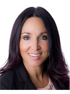 Lucie Paradis - RE/MAX PRIVILÈGE