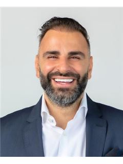 Alex Haddou - RE/MAX 2001