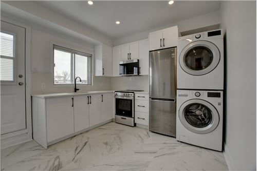 Residential - Condo/Apartment - La Petite-Patrie, Canada - Canada
