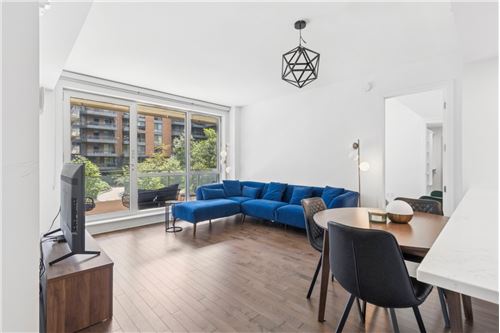 Residential - Condo/Apartment - Ville-Marie (Vieux-Montréal), Canada - Canada