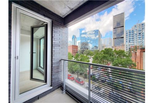 Residential - Condo/Apartment - Montréal (Ville-Marie), Canada - Canada