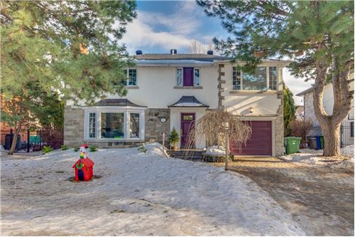Residential - Two Level House - Mont-Royal, Canada - Canada