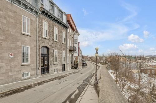 Residential - Condo/Apartment - La Cité, Vieux-Québec/Cap-Blanc/Colline ...