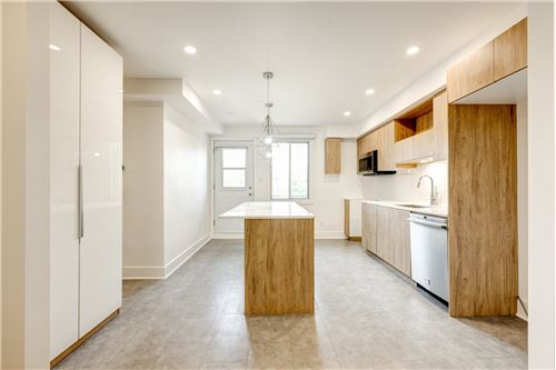 Residential - Condo/Apartment - La Petite-Patrie, Canada - Canada