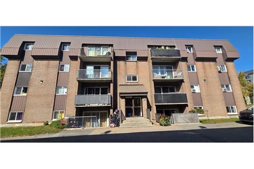 Residential - Condo/Apartment - Boisbriand, Canada - Canada