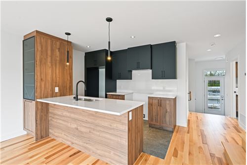 Residential - Two Level House - Saint-Jean-sur-Richelieu (Saint-Luc), Canada - Canada