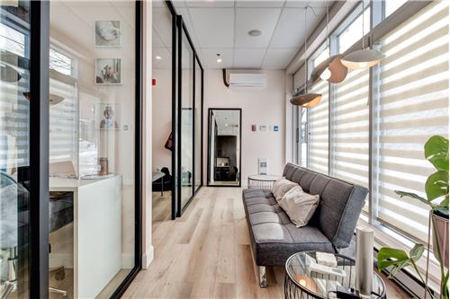 Commercial - Investment - Saint-Paul/Émard, Canada - Canada