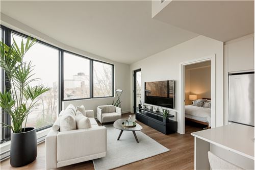Residential - Condo/Apartment - Chomedey (Laval), Canada - Canada