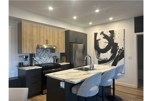 Residential - Condo/Apartment - Cowansville, Canada - Canada