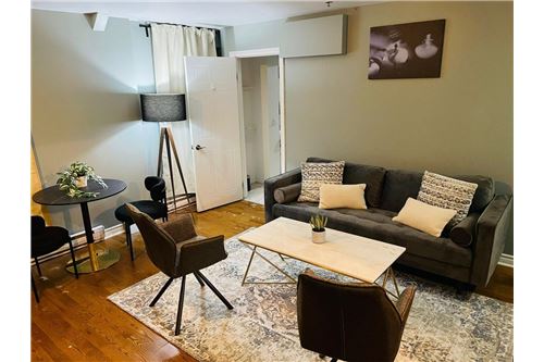 Residential - Condo/Apartment - Montréal (Ville-Marie), Canada - Canada