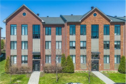 Residential - Condo/Apartment - Saint-Laurent, Canada - Canada