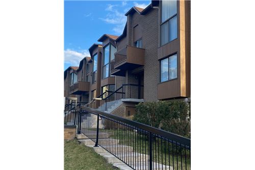 Residential - Condo/Apartment - La Petite-Patrie, Canada - Canada