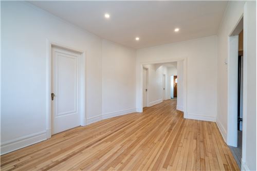 Residential - Condo/Apartment - Côte-des-Neiges, Canada - Canada