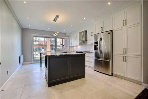 Residential - Condo/Apartment - Saint-Laurent, Canada - Canada